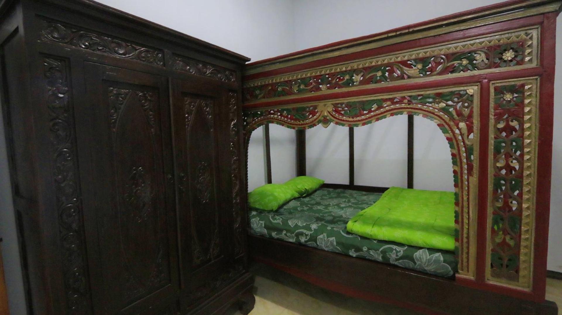 Hotel Alista Bondowoso Habitación foto