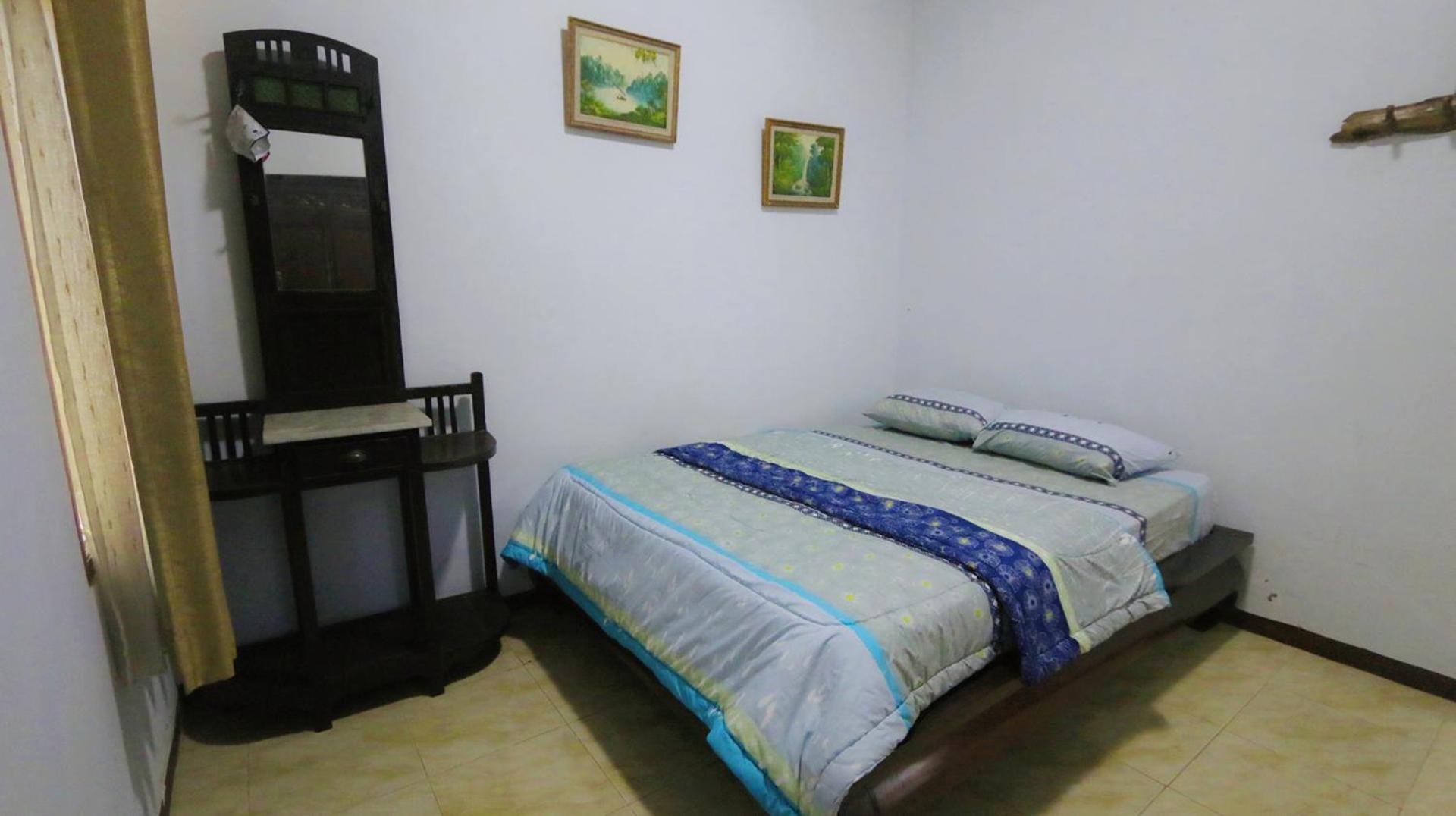 Hotel Alista Bondowoso Habitación foto